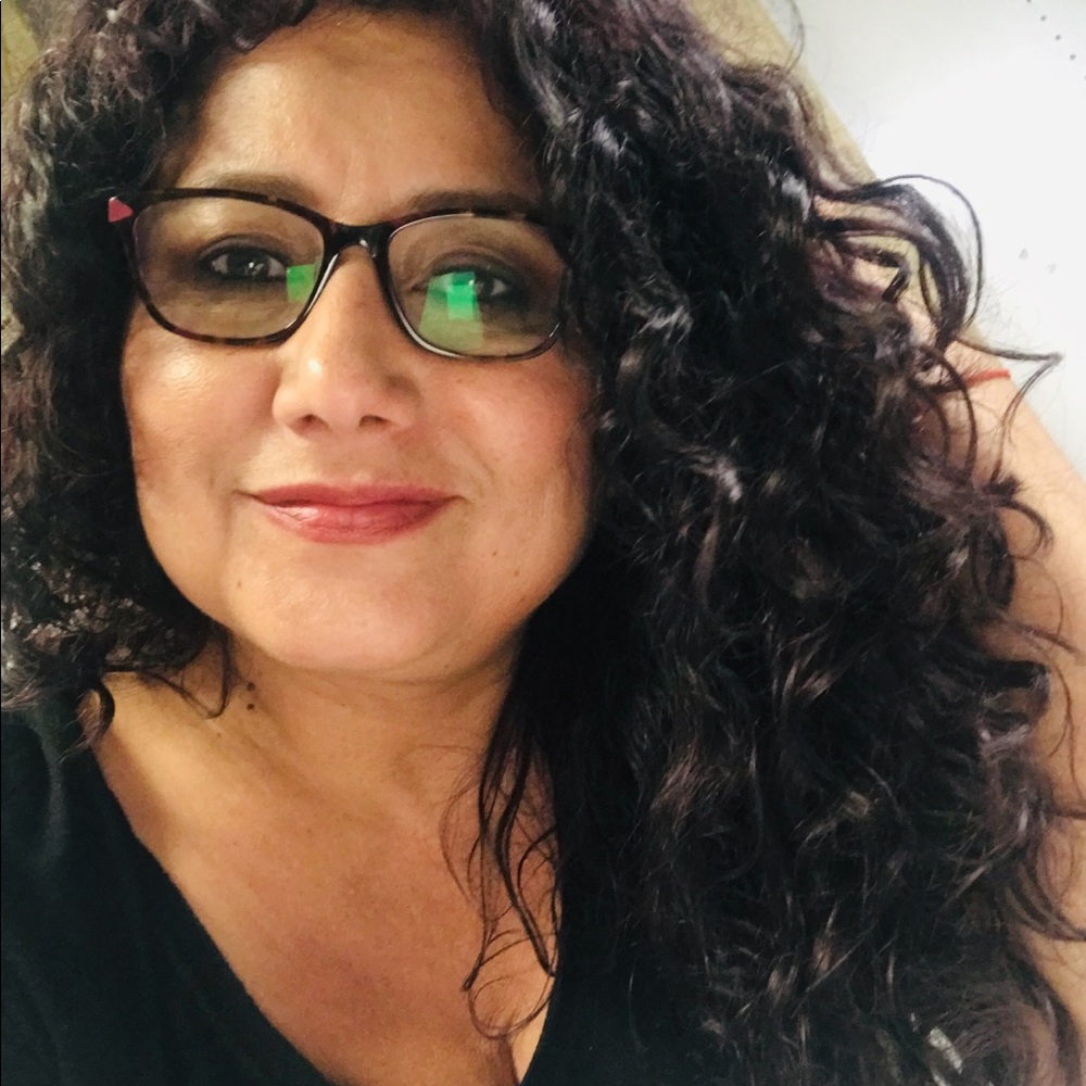 Meet your Posher, Lilian